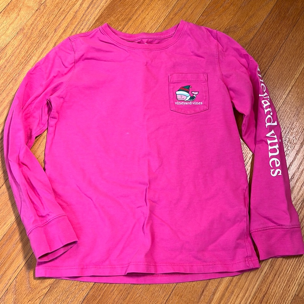 Vineyard Vines Christmas girl’s long sleeve tee size medium (10-12) hot pink